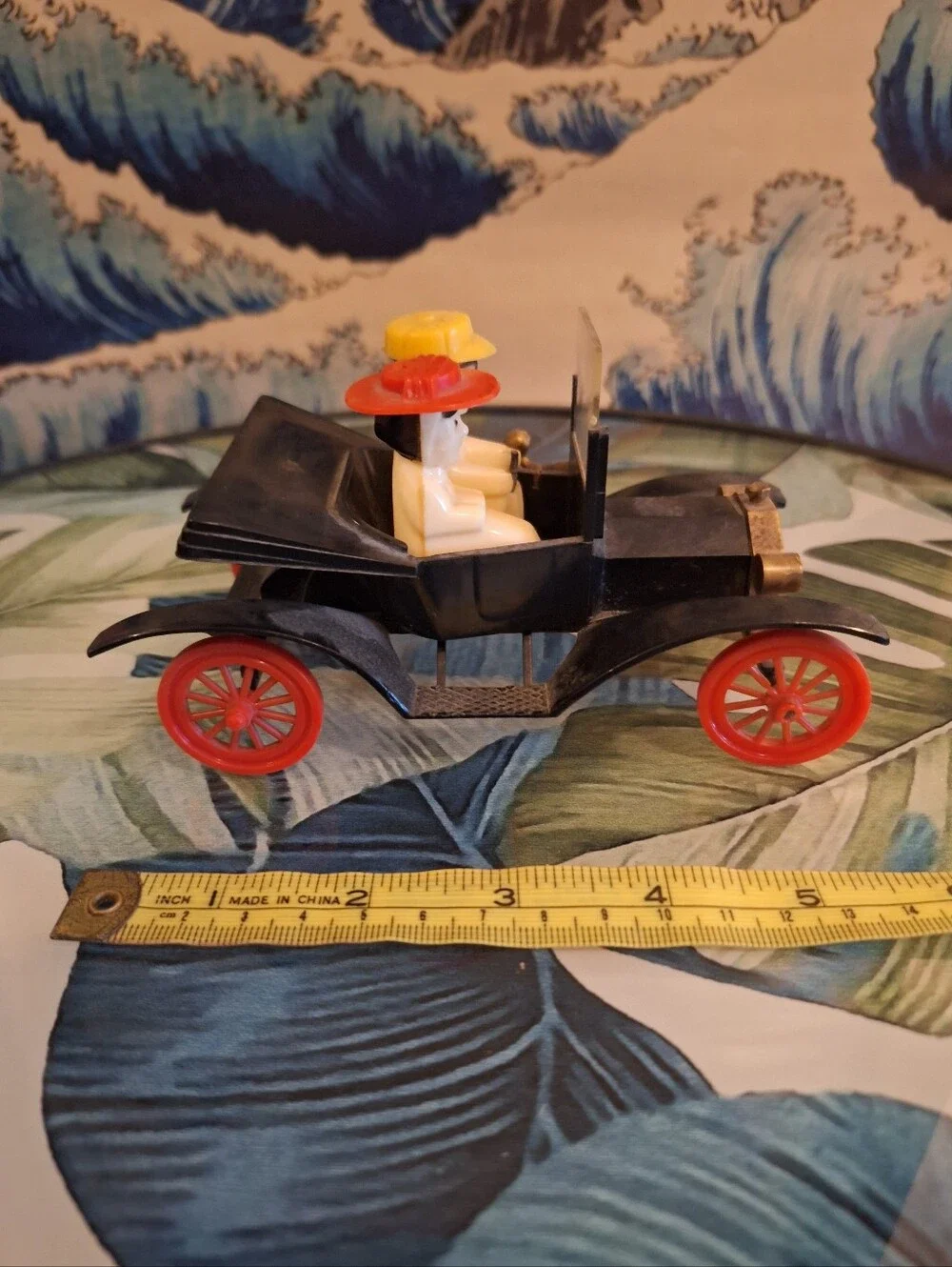 Classic Black Salt & Pepper Car with Red Wheels and Yellow/Red Driver Hats